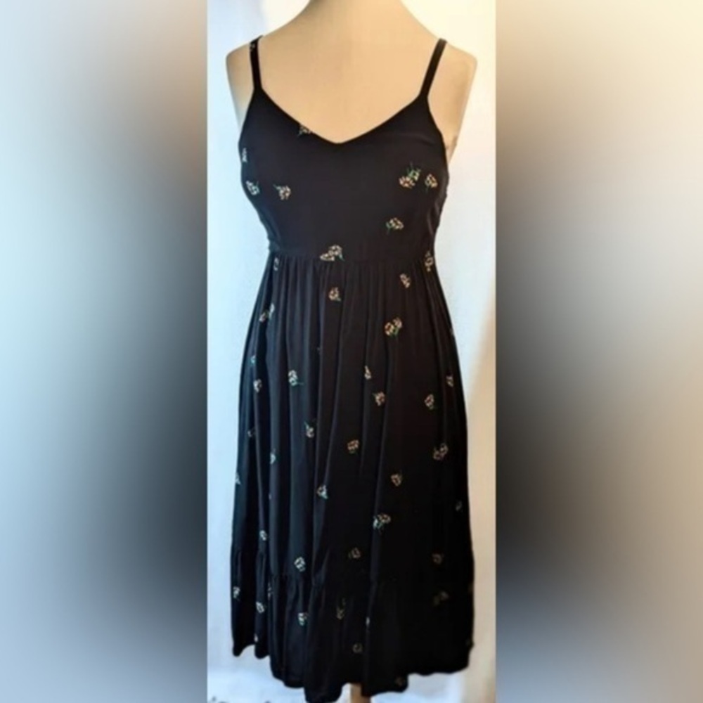 OLD NAVY CAMI MIDI BLACK MIDI FLORAL DRESS SIZE S